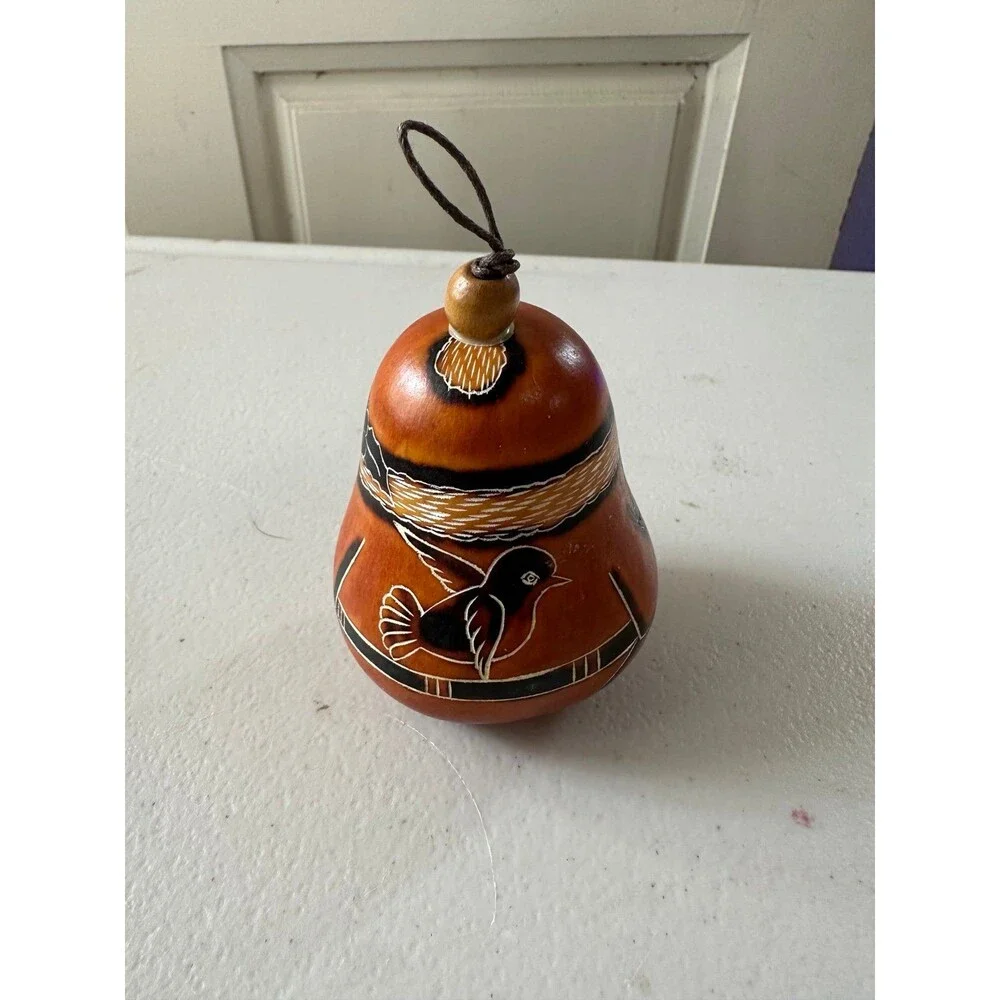 Handcrafted Peruvian Pyrography Andean Folk Art Santa Claus Gourd Ornament
